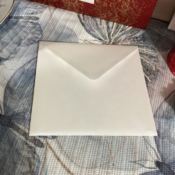 Dior Holiday Greeting Card with Gold Star-2024 - Picture 7 of 8
